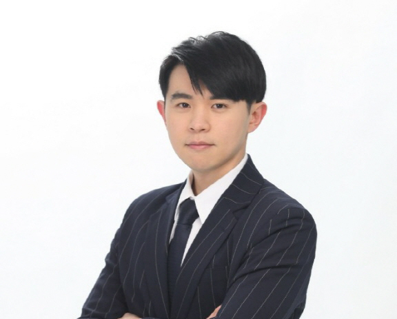 한국에 거주하는 외국인과 사회 약자의 법적인 고충을 해결하는 법학자가 되고 싶어요.