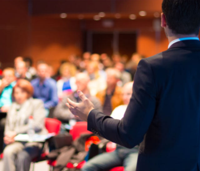 <strong>교육부인정 최고의 </br>교육콘텐츠</strong>